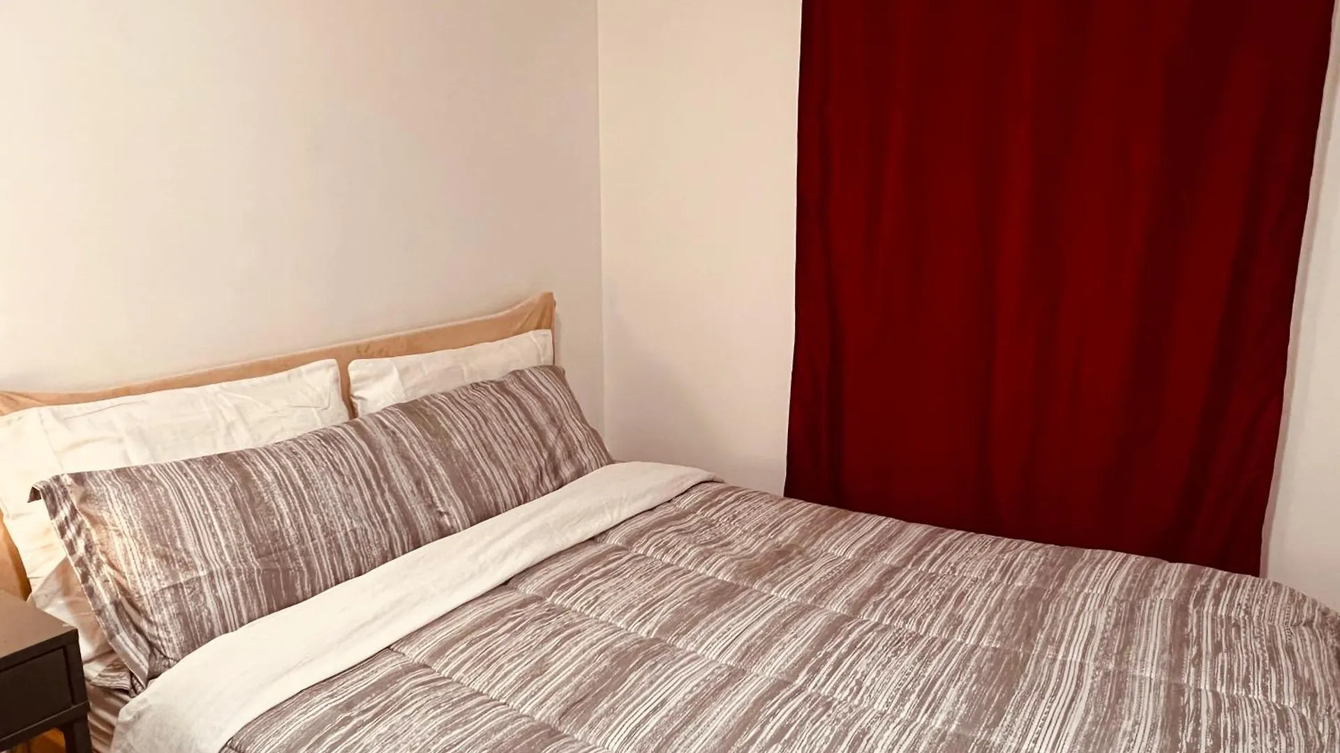Comfyroom Toronto Homestay